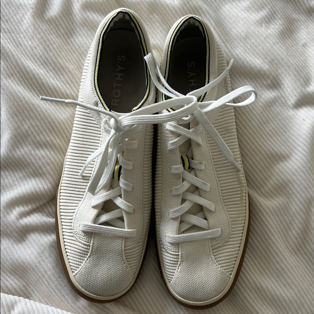 Rothy's The Lace-up Sneaker in Bright White